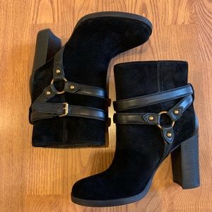 NEW Ugg booties ankle boots 6 black suede leather